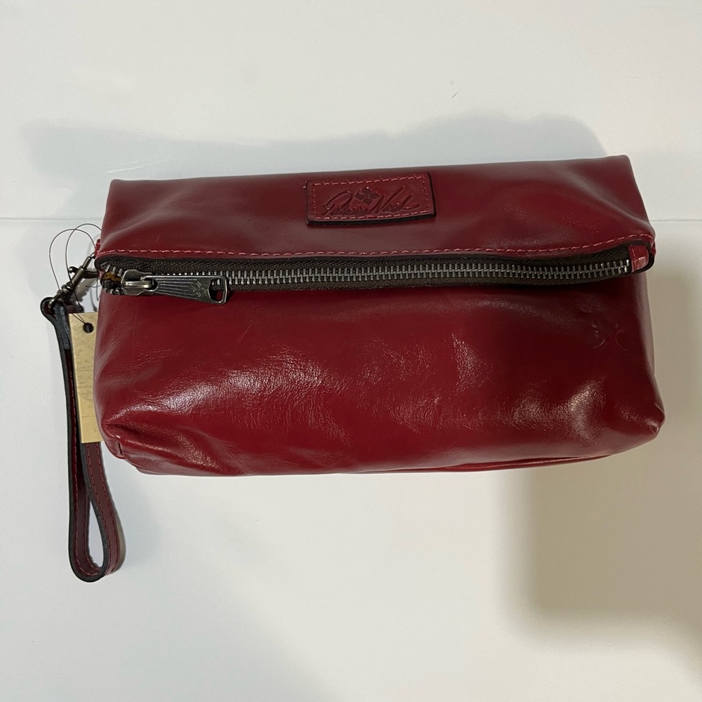Brand New Patricia Nash Genuine Leather Tooled Valerie Zippered Wristlet Magenta